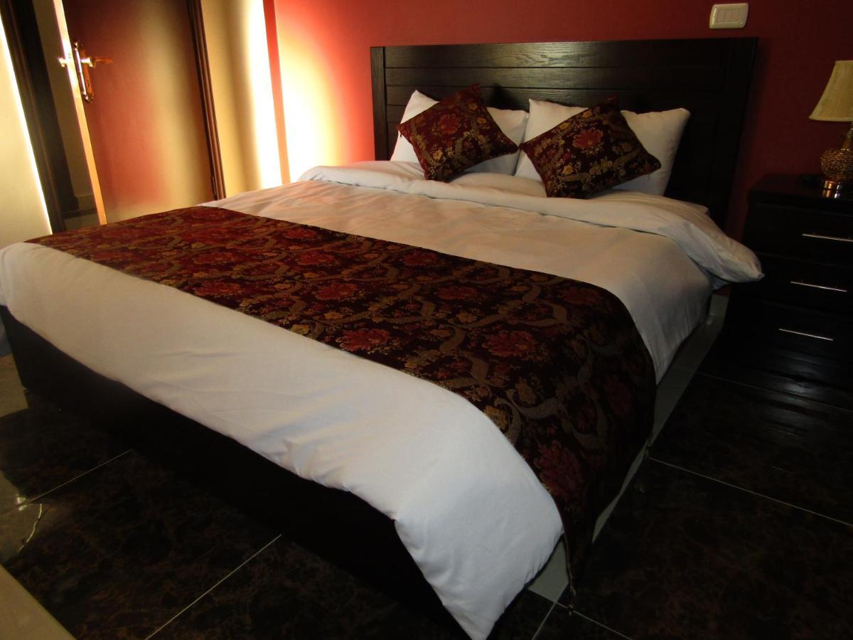 Petra Monastery Tourist Hotel Wadi Musa Extérieur photo